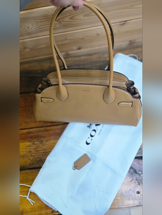Coach Handbags - PRICE DROP 2 DAYS ONLY. COACH Empire 34 Is Great Used Condition *